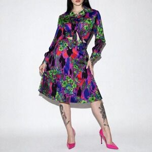 60s Vintage Floral Skirt Suit Set Womens S Abstract Print Midi Mod Button up Top